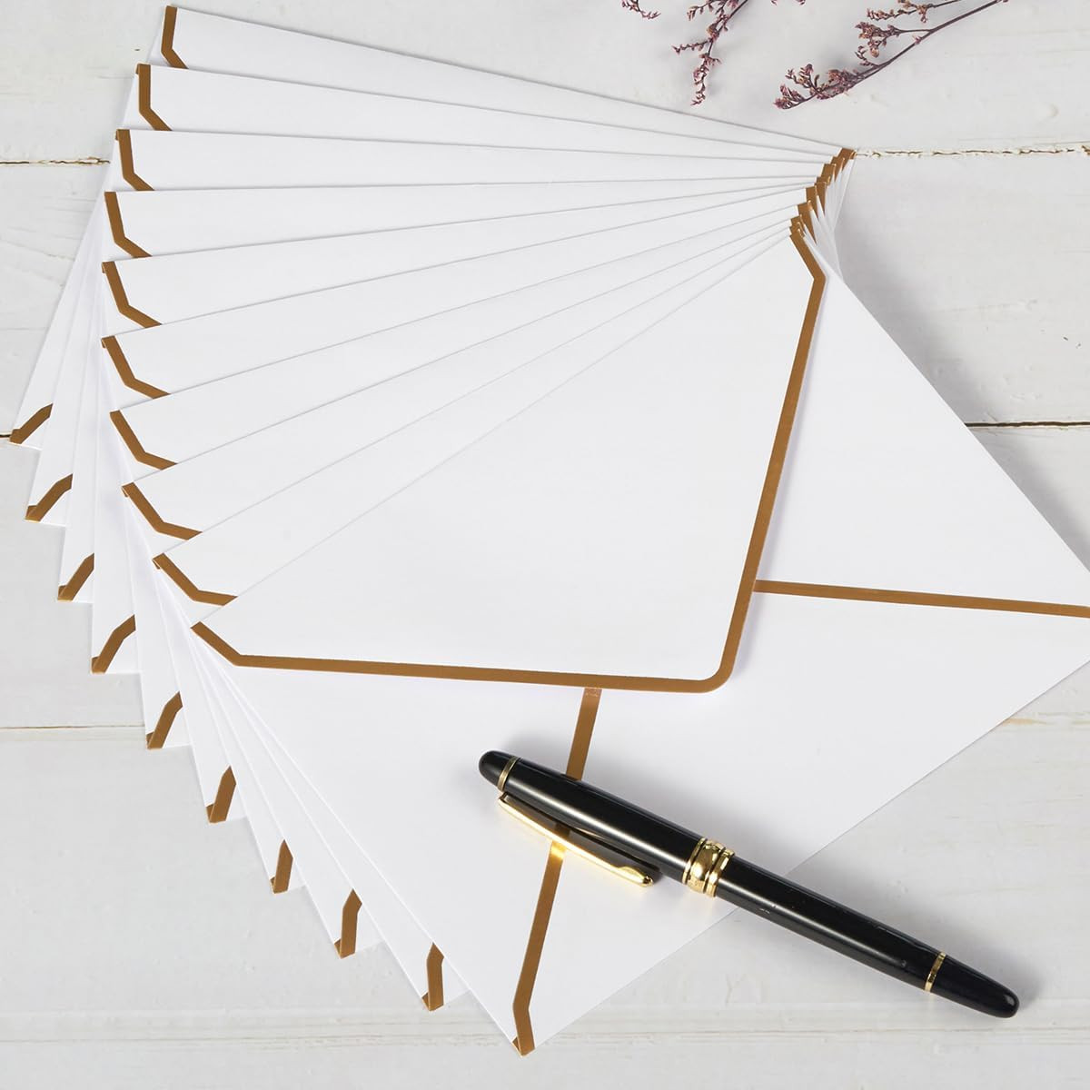 50 Pieces A7 Envelopes with Gold Border, 5.24 X 7.21 Inches Envelopes with Gold