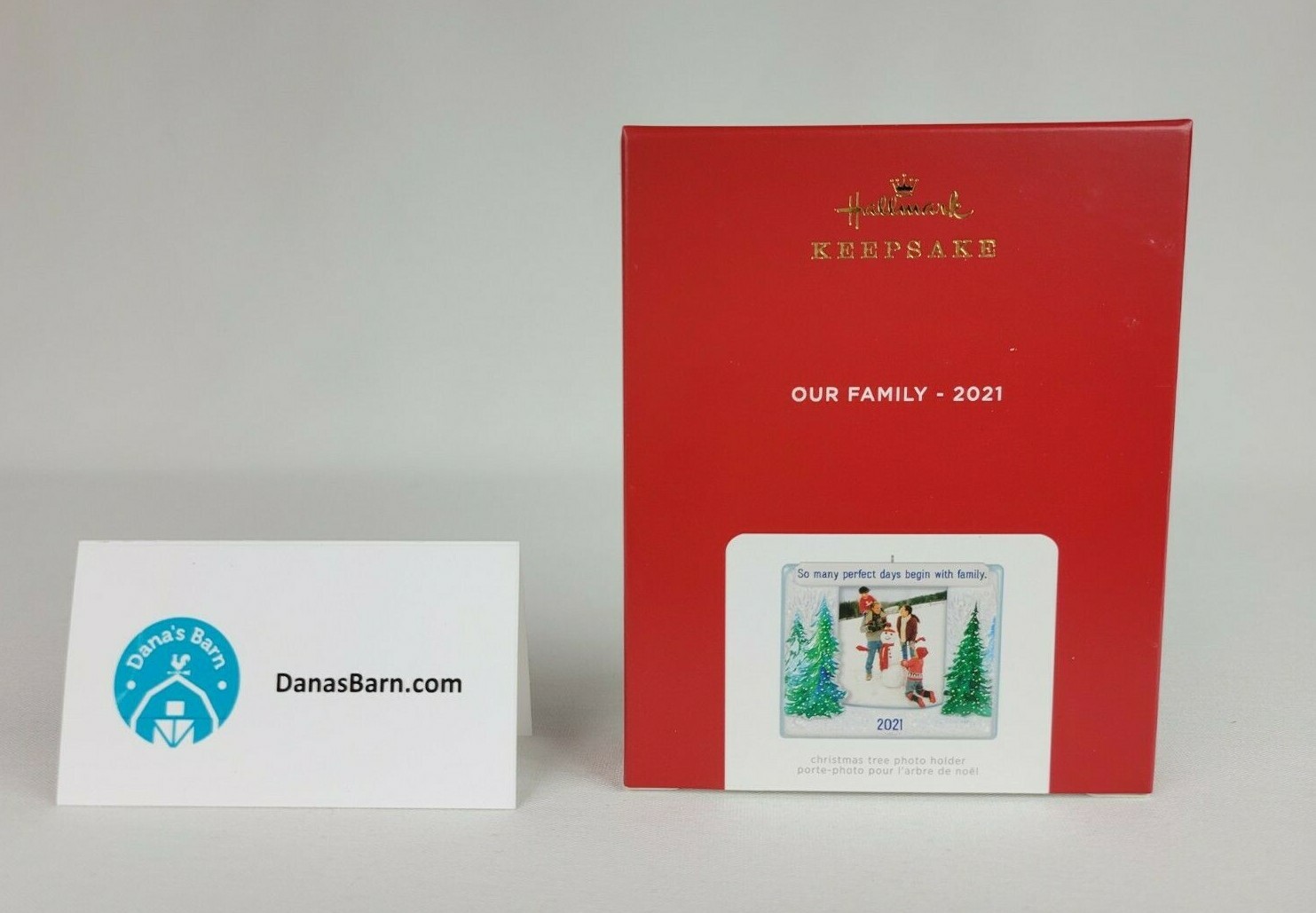 Hallmark Keepsake Ornament 2021 ~ Our Family 2021 Picture Frame Ornament