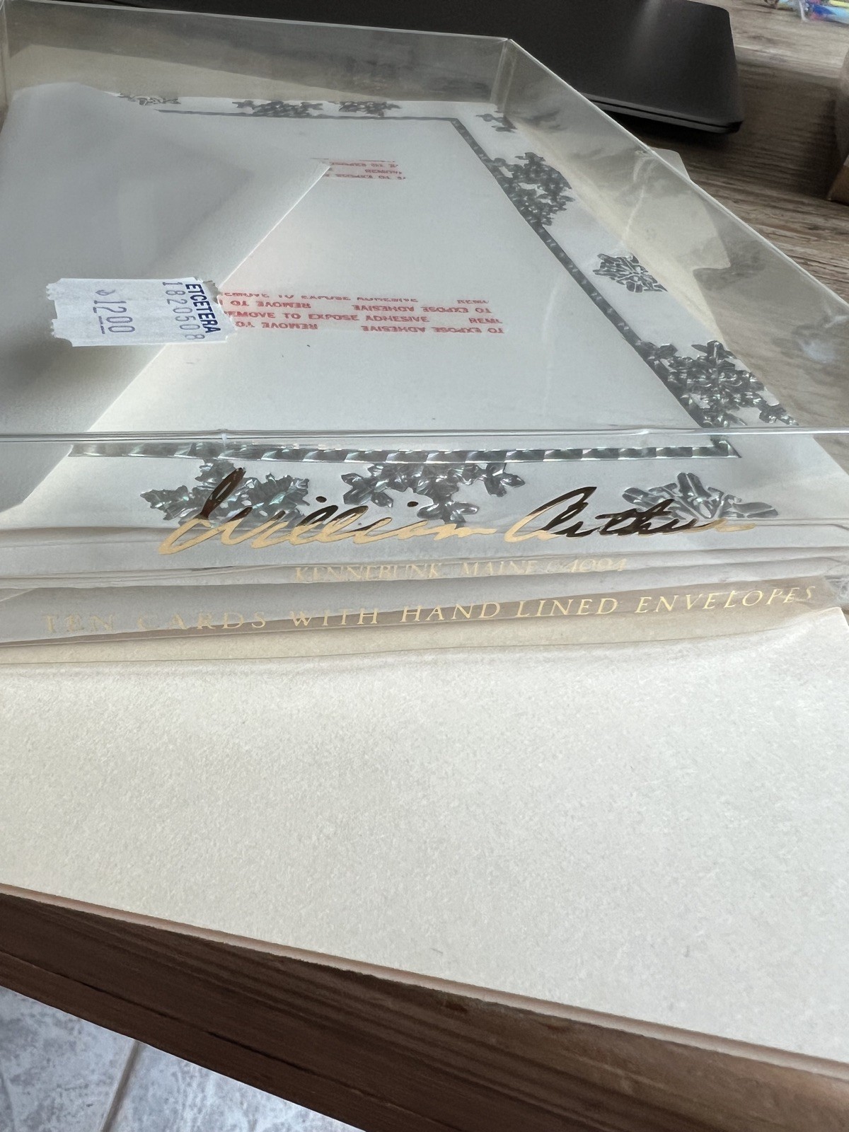 William Arthur Stationery 3 Card Set & Envelopes Silver Snowflakes Shiny Xmas