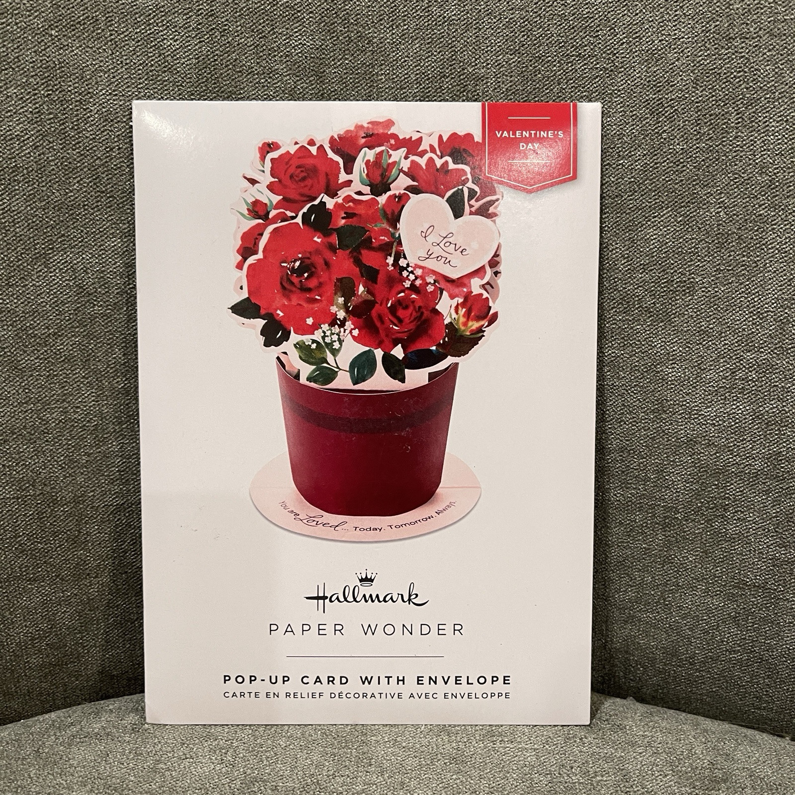 New! Hallmark Paper Wonder Pop Up Valentines Day Card, Pop Upright Paper Bouquet