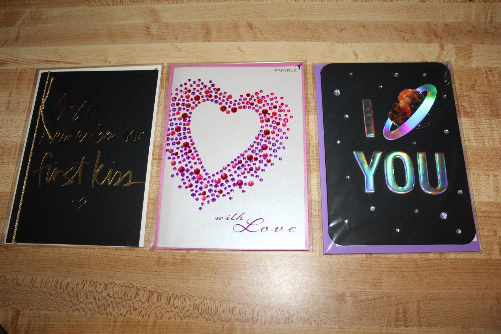 Lot of 20 Papyrus Valentine’s Day Greeting Cards for anyone & Granddaughter& Mom