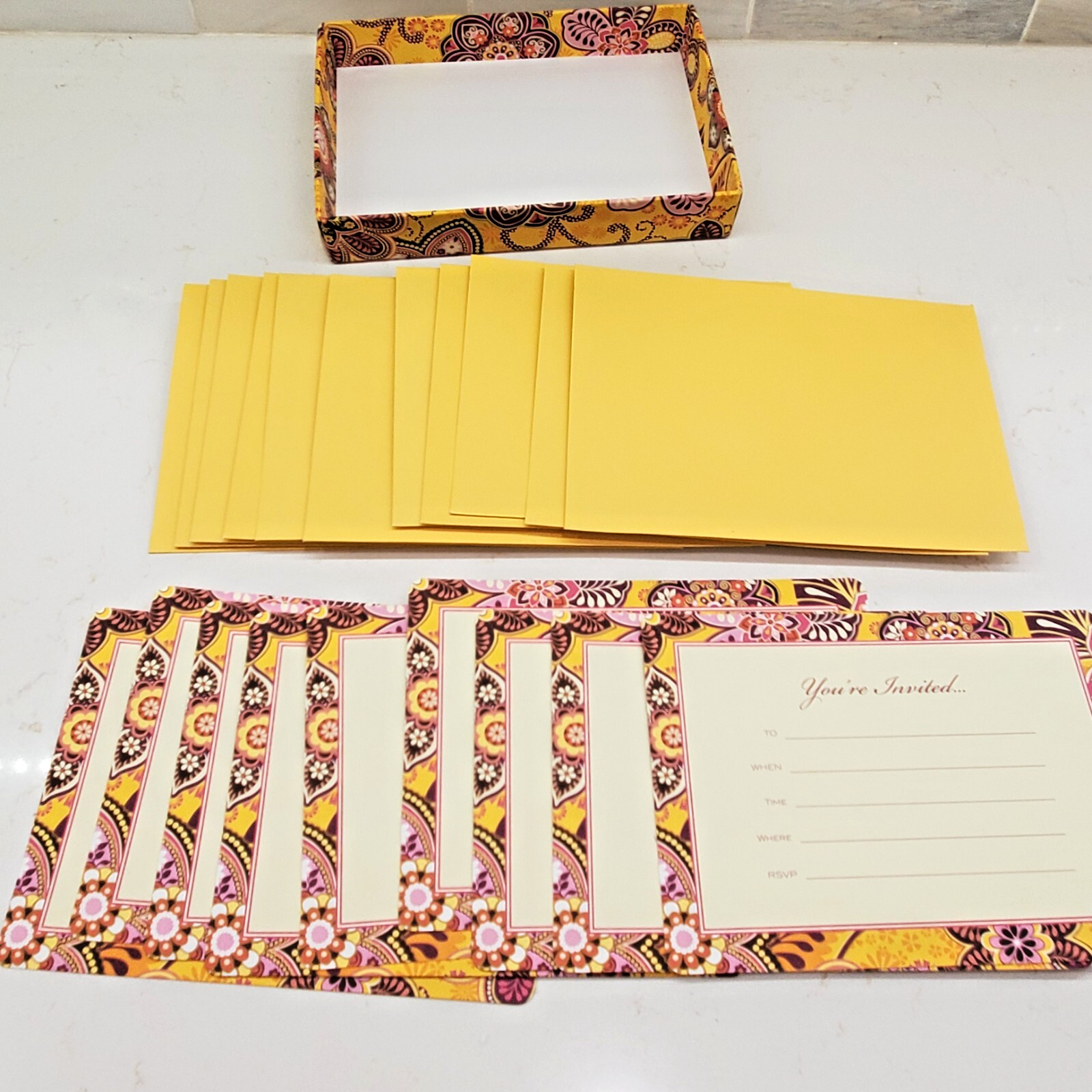 9 Vera Bradley Invitations Bali Gold 11 Envelopes 12 Closing Stickers Boxed