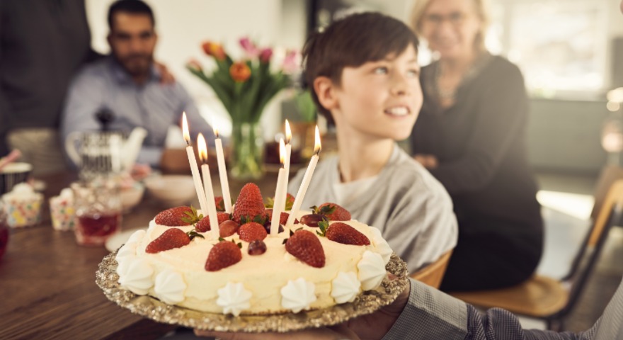 Read more about the article 145+ Birthday Wishes For Son – Happy Birthday Quotes & Messages From Toddlers to Teens